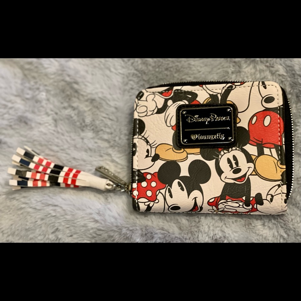 🔥VERY RARE 🔥RETIRED by DISNEY Loungefly Mickey&Minnie Classic wallet🎬FinalCUT
